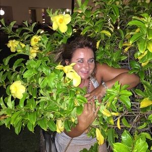 Meet your Posher, Irena